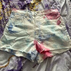 Tie dye hight waisted shorts